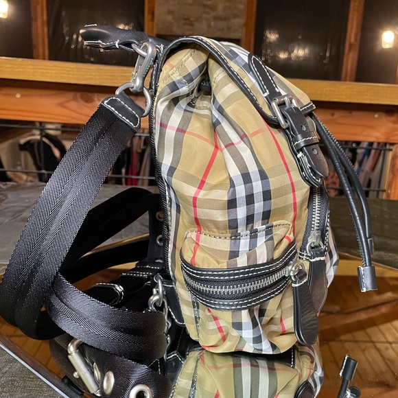 Burberry mini backpack with certificate of authenticity! - Picture 2 of 15
